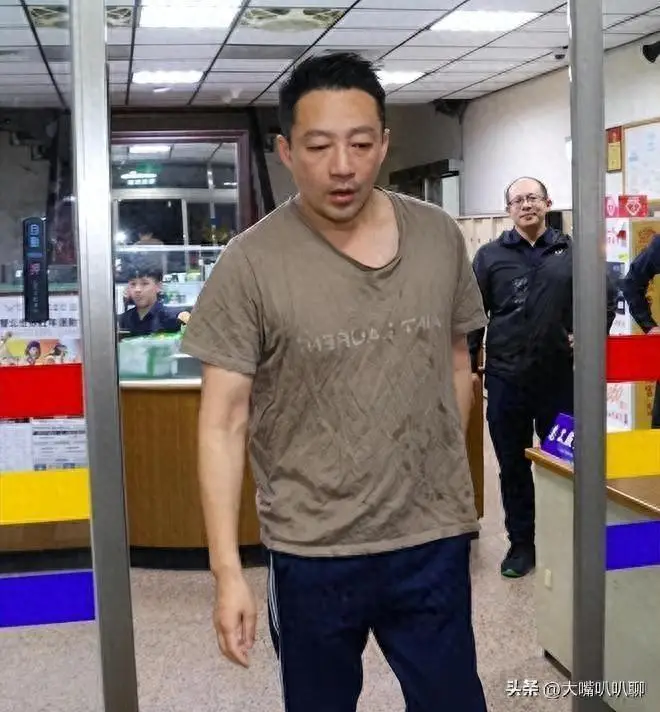 大S黑历史曝光_大S澄清声明分析_明星如何不被挖出小时候黑料呢,